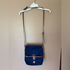 Dooney & Bourke nylon Navy bag with leather strap and accents